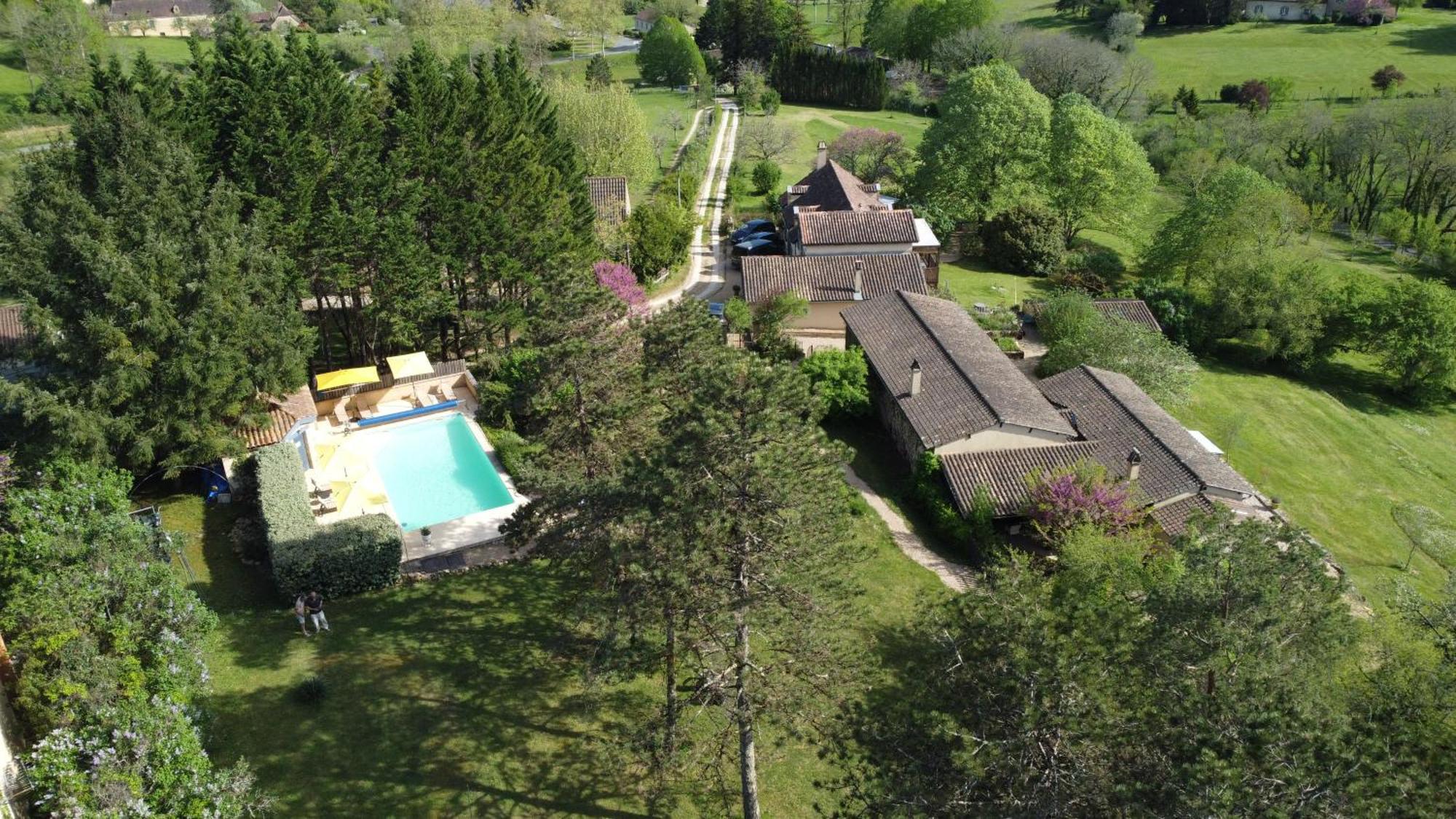 Domaine La Borniotte Saint-Alvère Exterior foto
